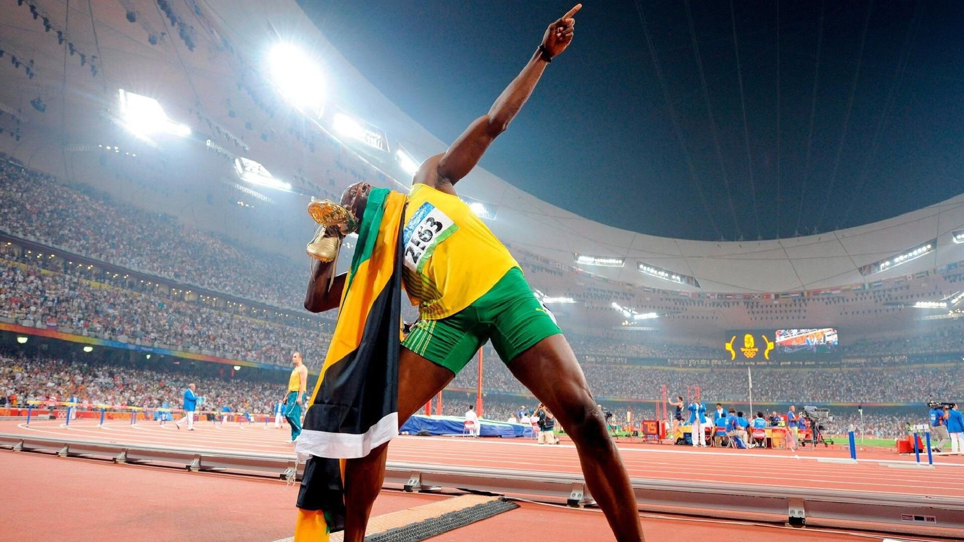 温斯坦决赛数据解析：前半程控制得当，温斯坦公司